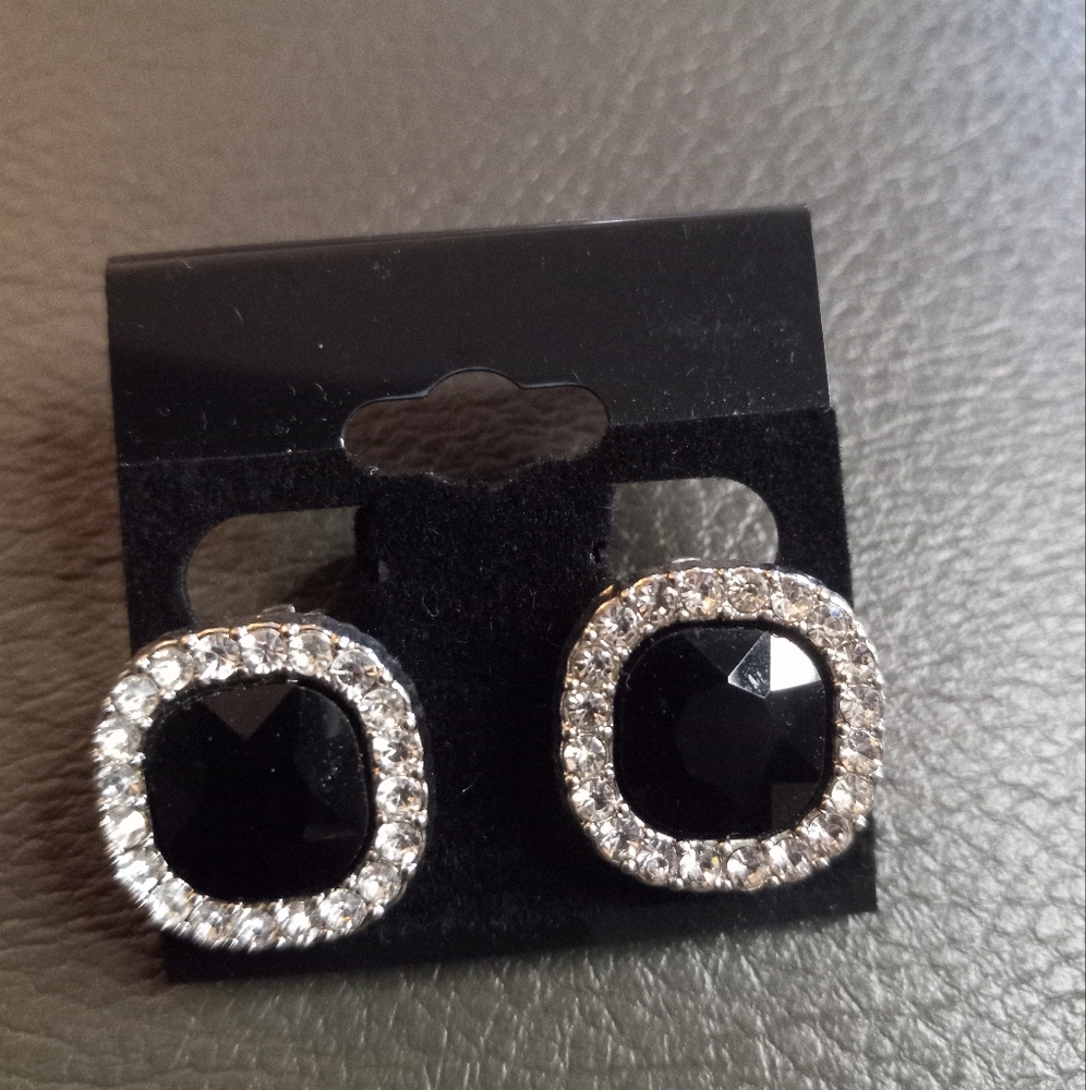 CLIP-ON EARRINGS Elegant Silver and Black Stud